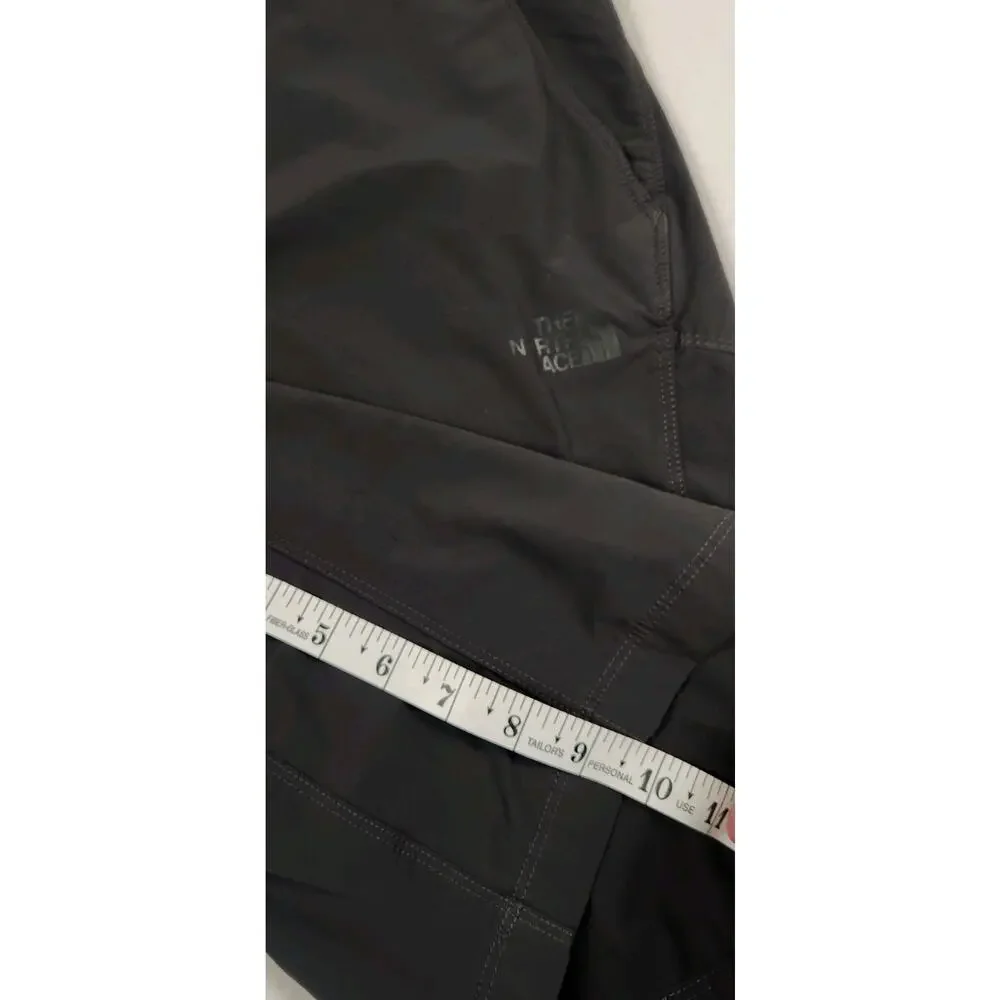 North Face Men's 36 BLK Nylon Activewear Shorts Zip Front